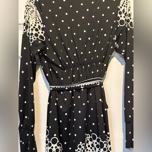 Dress eci
NEW VORK
Sz M